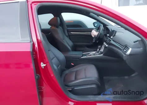 2018 Honda Accord Sport z USA, uszkodzony, nr VIN 1HGCV1F37JA046217